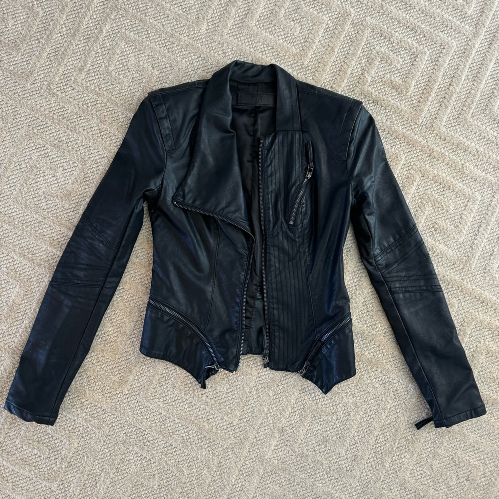 Blank NYC faux leather moto jacket. Size XS in excellent condition